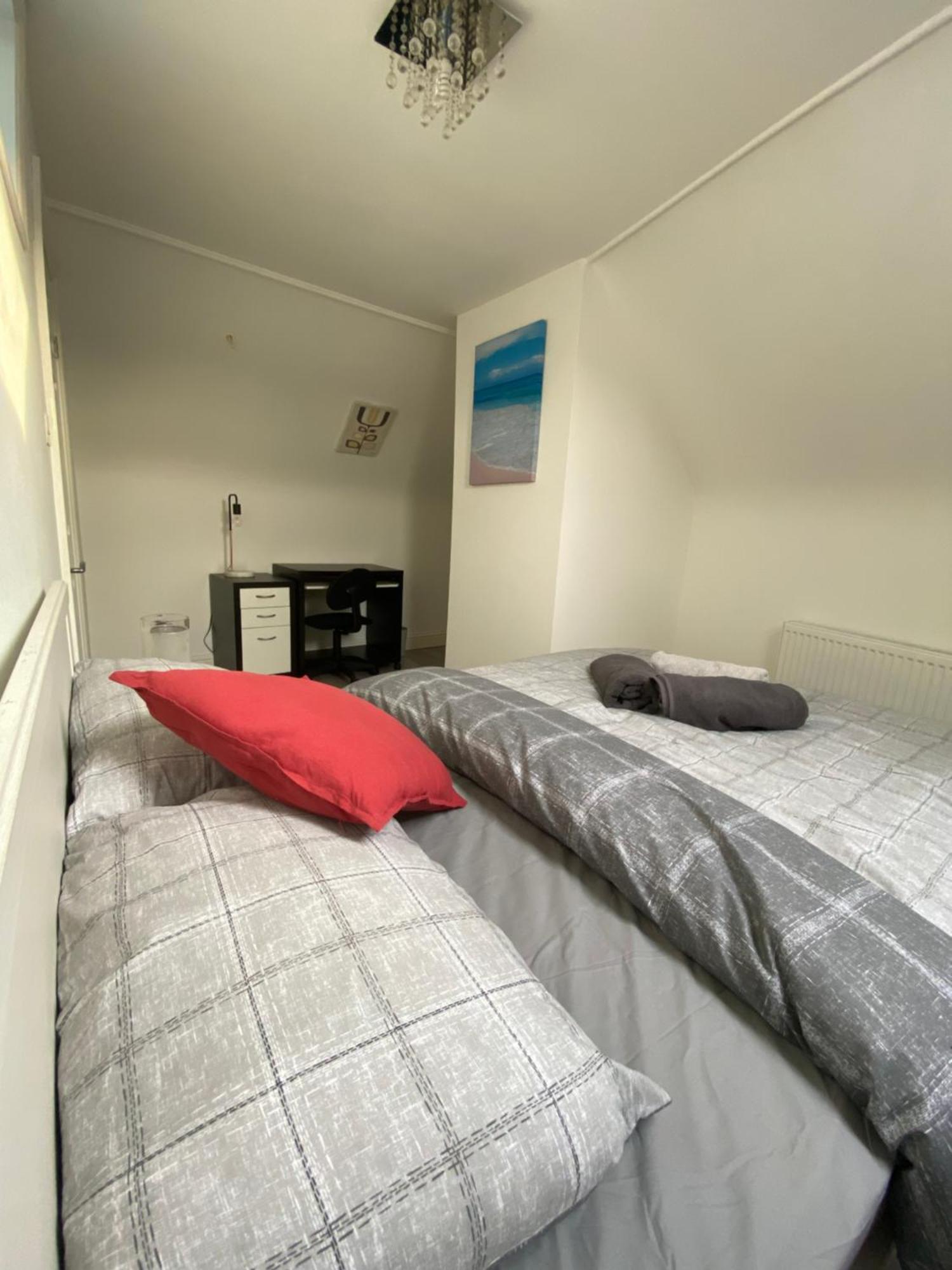 Eejs Modern London 3 Bed Flat Near Crystal Palace Stadium - Great Transport Links Norwood Exterior photo